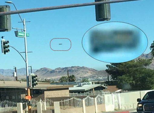 Very strange UFO spotted floating in the sky over Las Vegas, Nevada