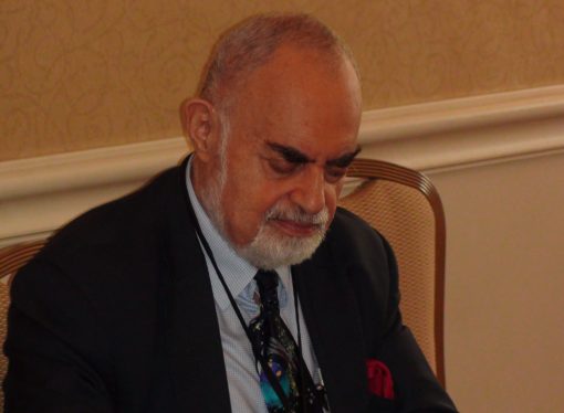 Stanton Friedman receives Lifetime Achievement Award at ACE 2018