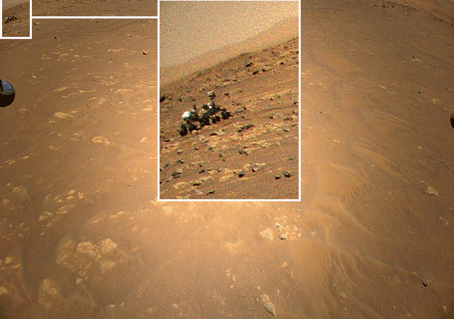 Mars helicopter photographs Mars rover