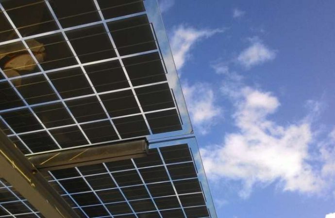 New 2-D Ruddlesden-Popper (RP) layered perovskite-based solar cells